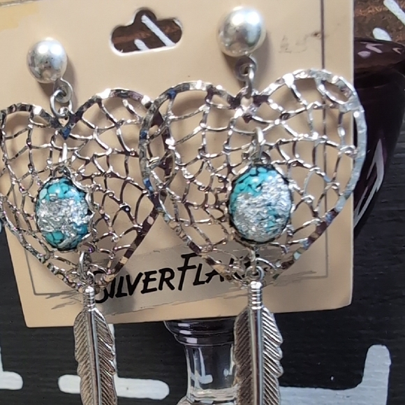 Spiderweb Silver Flake & Turquoise Heart Earrings - Picture 4 of 5